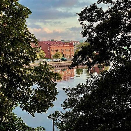 Hotell Hamngatan 27 Фалькенберг Екстер'єр фото